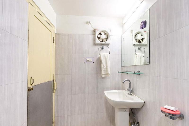 President Hotel Guwahati Buitenkant foto